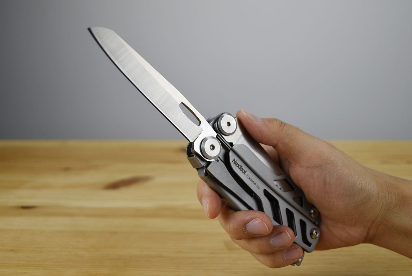NexTool KT5020 16-In-1 Flagship Pro Multitool