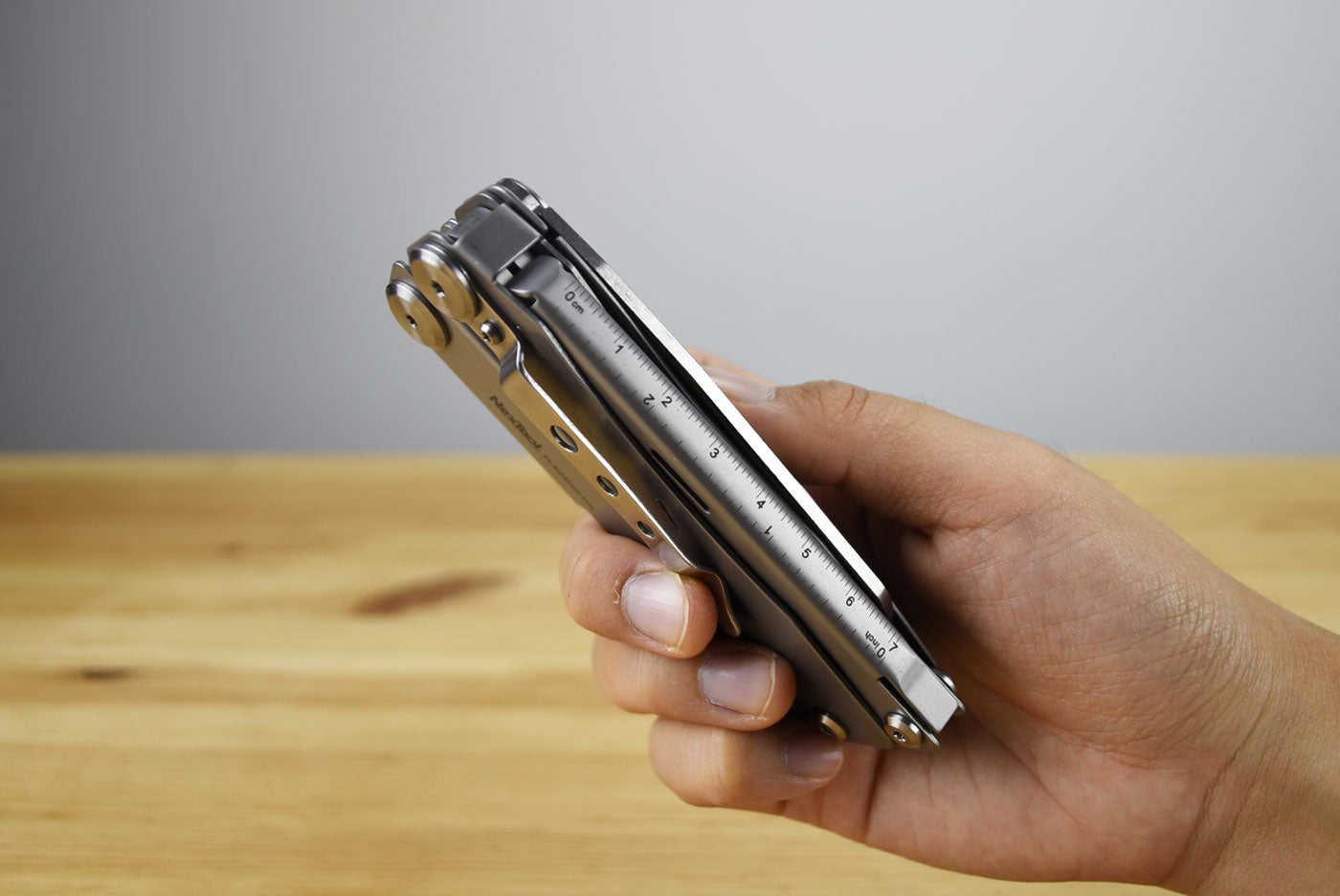 NexTool KT5020 16-In-1 Flagship Pro Multitool