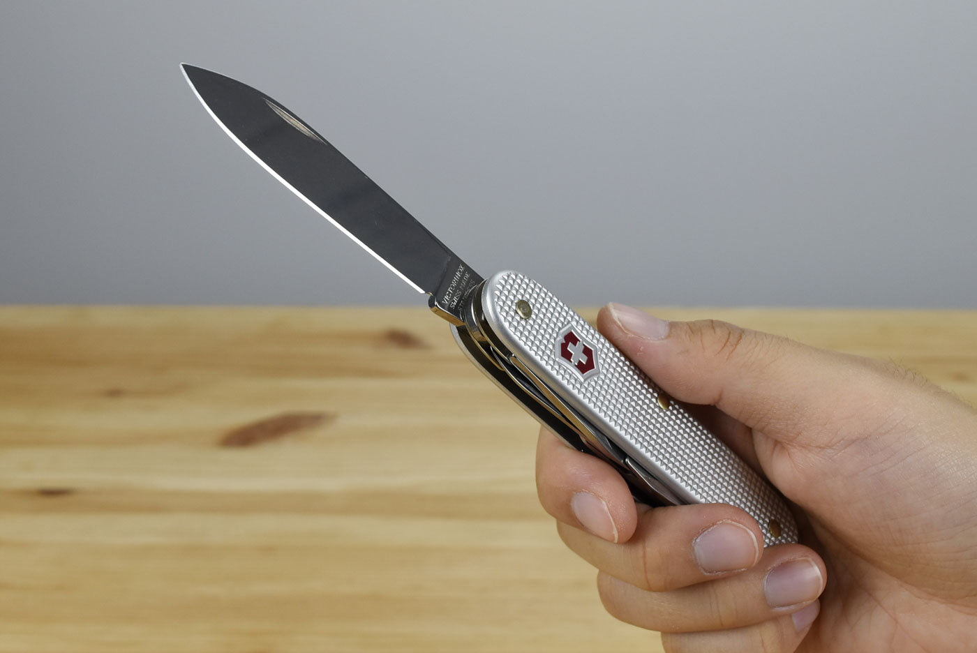 Victorinox Pioneer X Multitool Pocket Knife 0.8231.26 (Alox Silver)