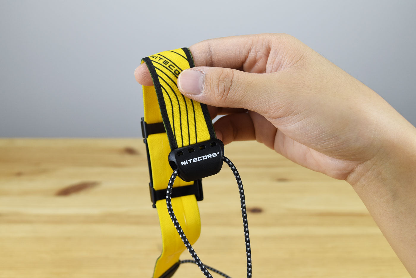 Nitecore NU25 Spotlight + Floodlight Rechargeable Headlamp Black (400 Lumens)