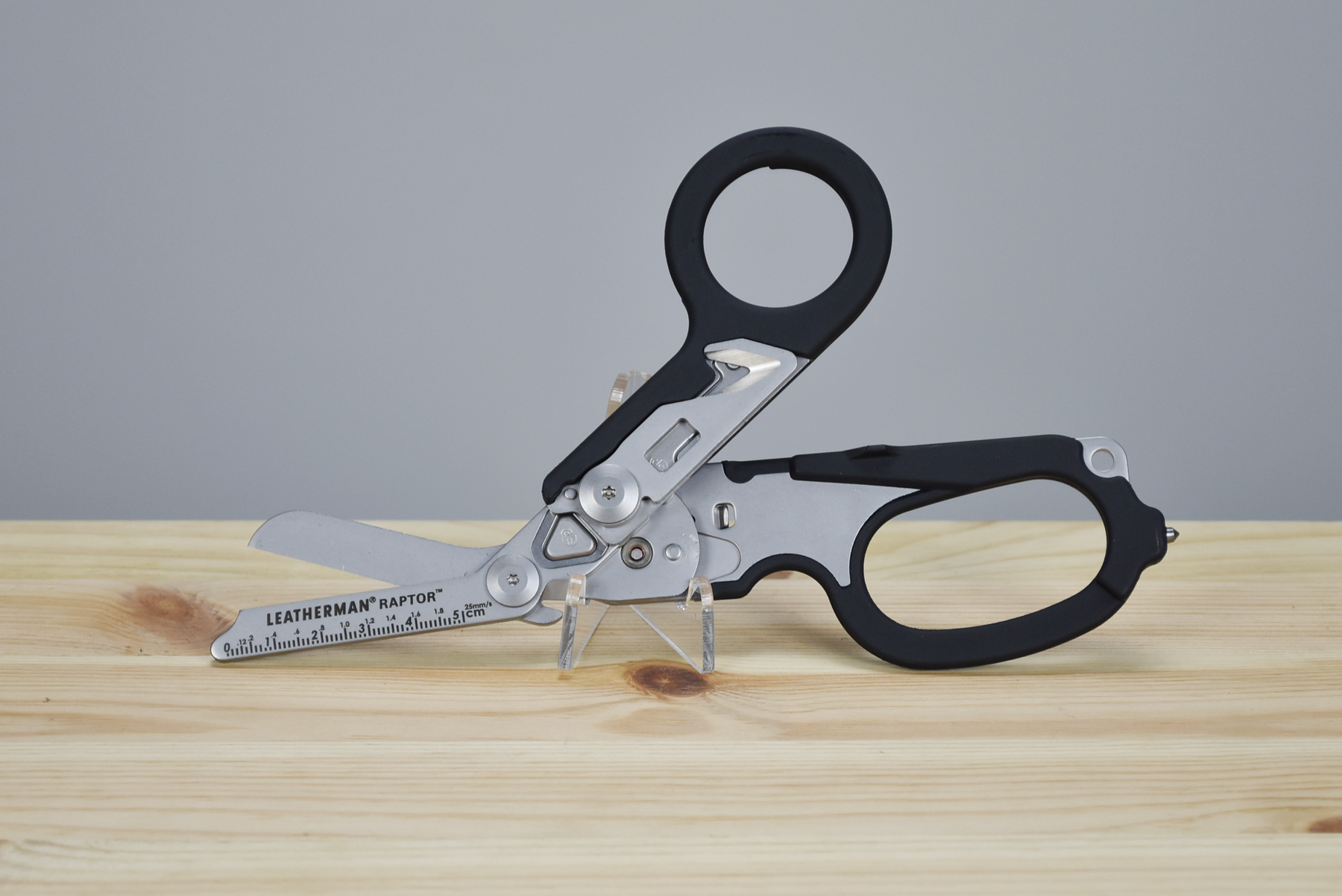 Leatherman Raptor Rescue Multitool - Thomas Tools