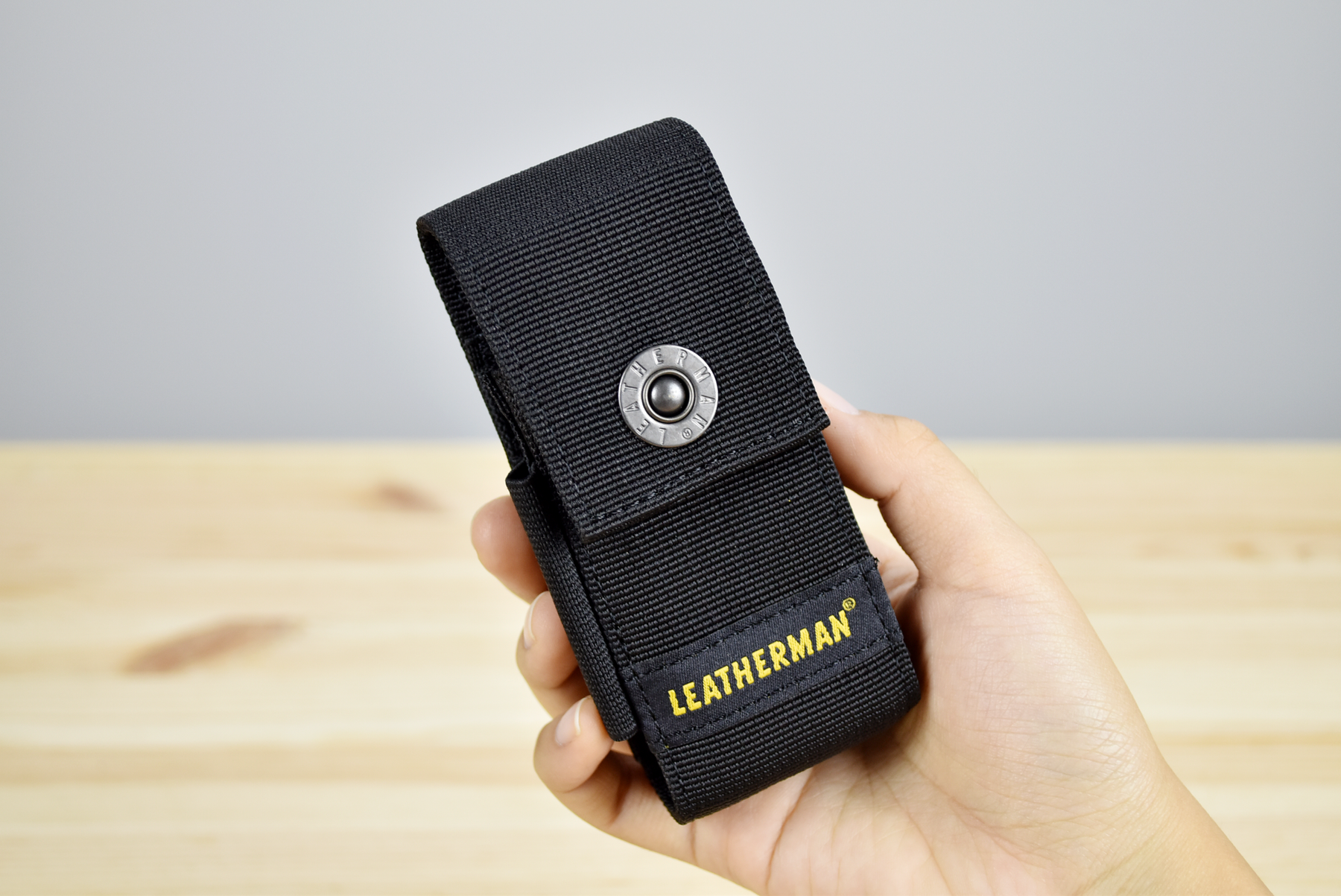 Leatherman Accessory Nylon Sheath w/Pocket (Medium) - Thomas Tools