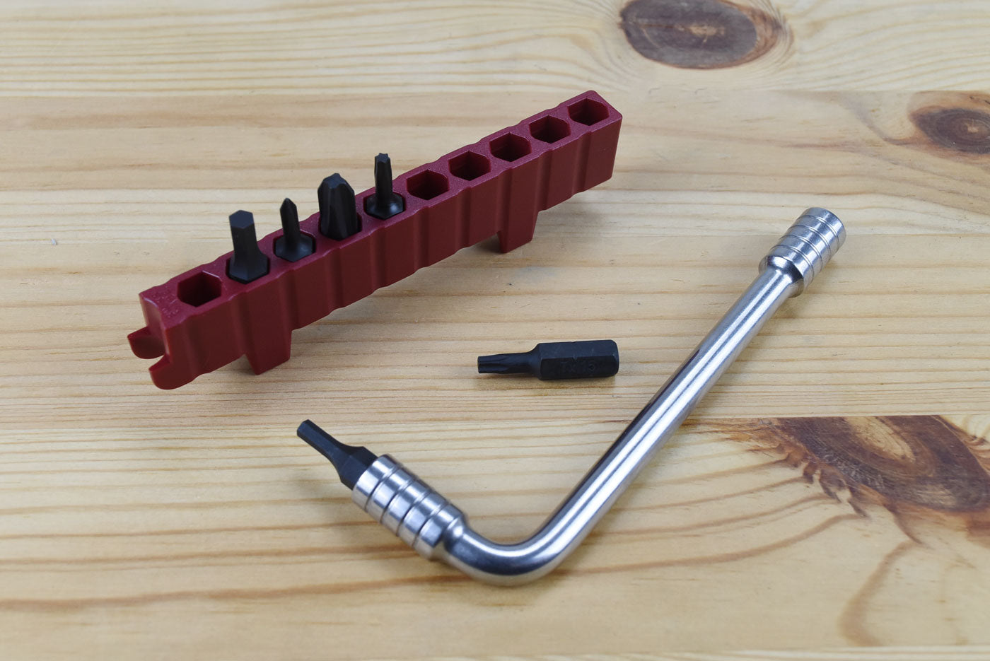 Victorinox Accessory Bit Wrench Bit Case and 6 Bits 3.0303