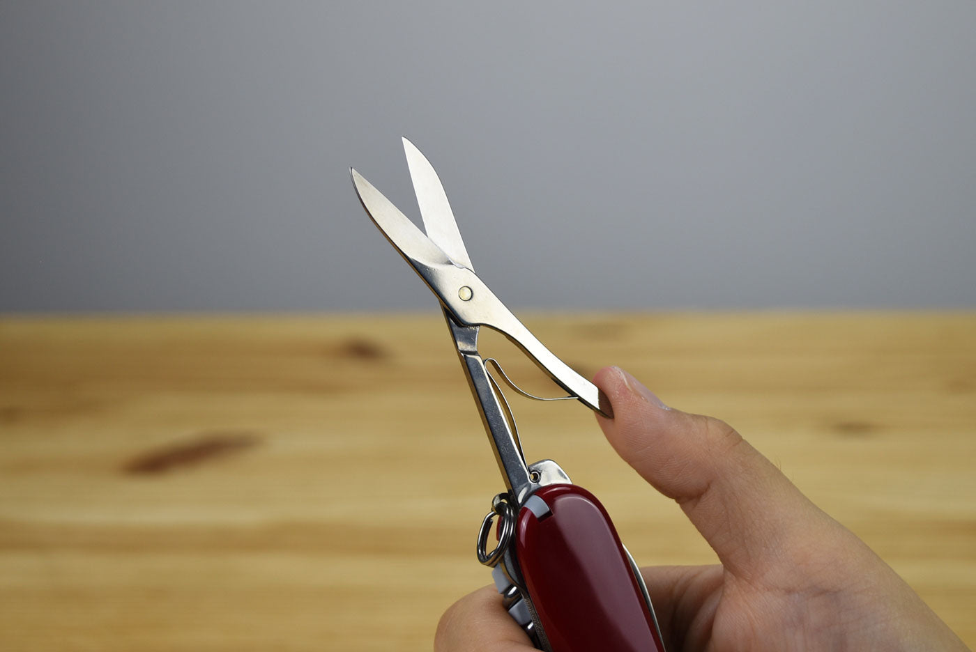 Victorinox Compact Multitool Pocket Knife 1.3405 (Red)