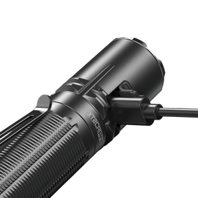 Klarus XT2CR PRO rechargeable EDC light