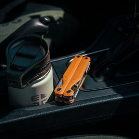 Leatherman Wave® Alpha Multitool (Canyonland Orange G10 Handle)