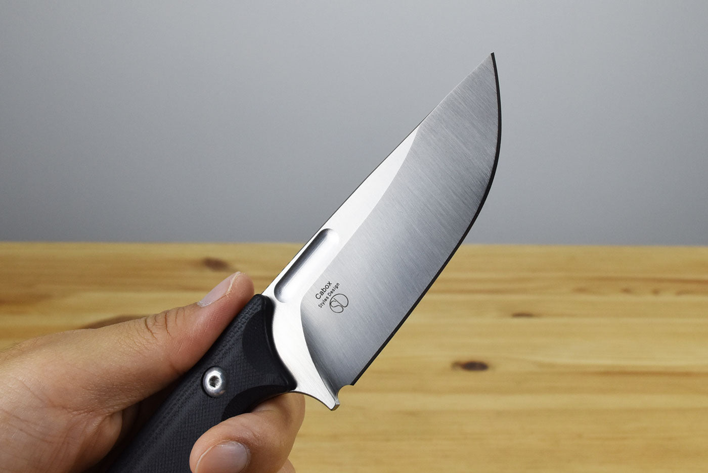 Kizer 1048C1 Cabox