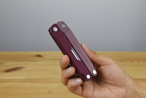 Leatherman Bond Multitool (Heathered Cranberry Cerakote Handle)