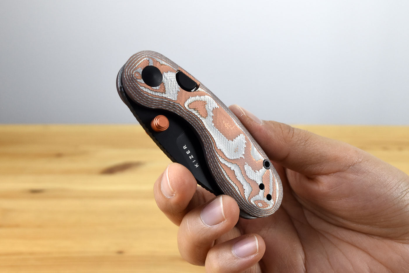 Kizer V2742A12 Microbe 14C28N