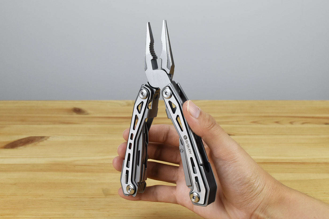 Bibury Plier Multitool (17-in-1)