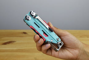 Leatherman Signal Multitool (Aqua/Silver)