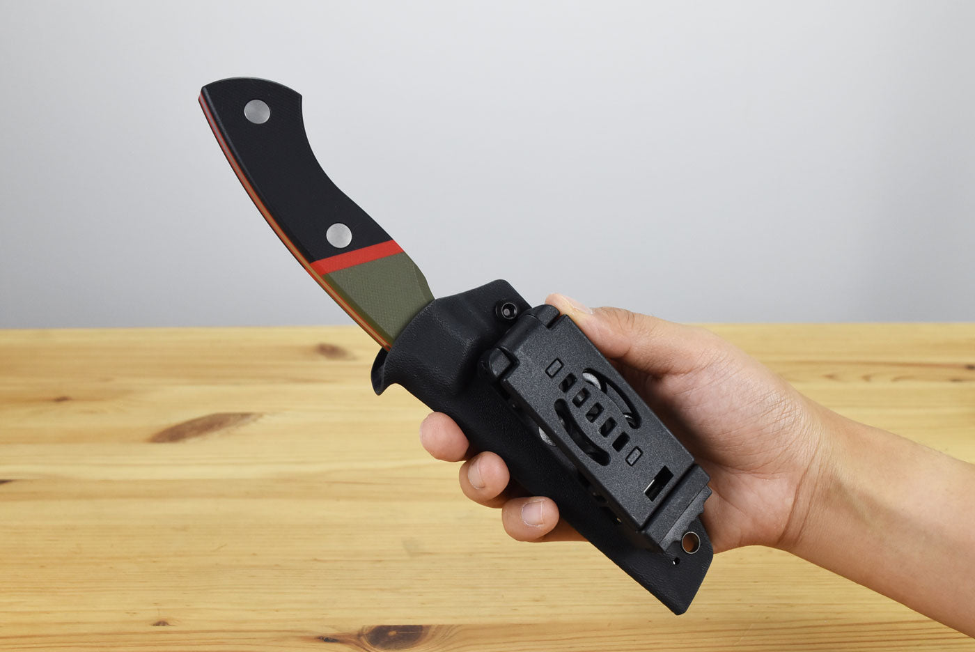 Kizer 1109A2 Hissbite AEB-L