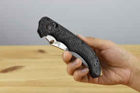 Benchmade 865-02 Mini Bedlam Folding Knife (Marbled Carbon Fiber Handle)