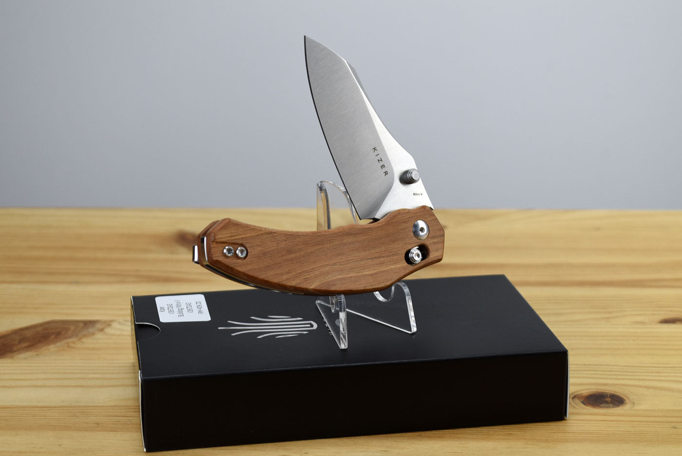 Kizer V3672A2 Bulldog Nitro-V