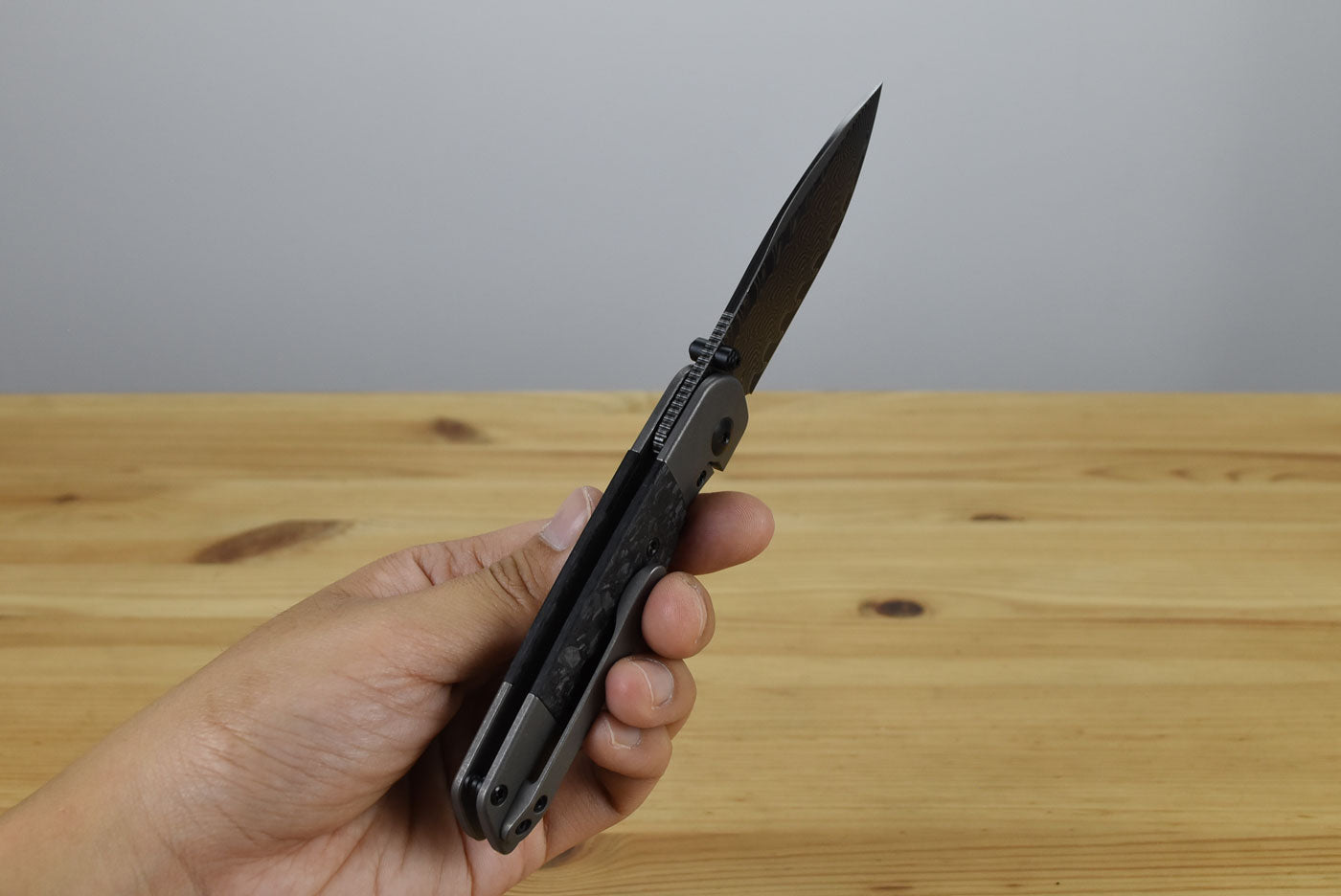 Kizer Ki3685A1 Coywolf Damascus