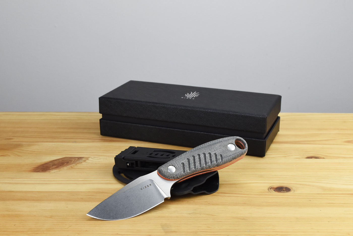 Kizer 1077A2 Hare Nitro-V