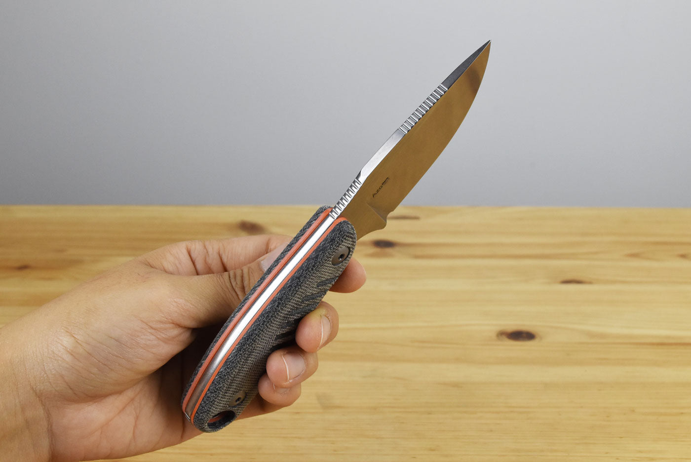 Kizer 1077A2 Hare Nitro-V