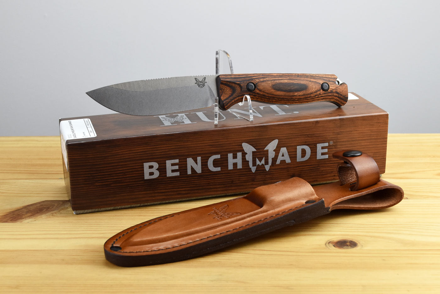 Benchmade 15002 Saddle Mountain Fixed Blade (Stabilized Wood Handle)