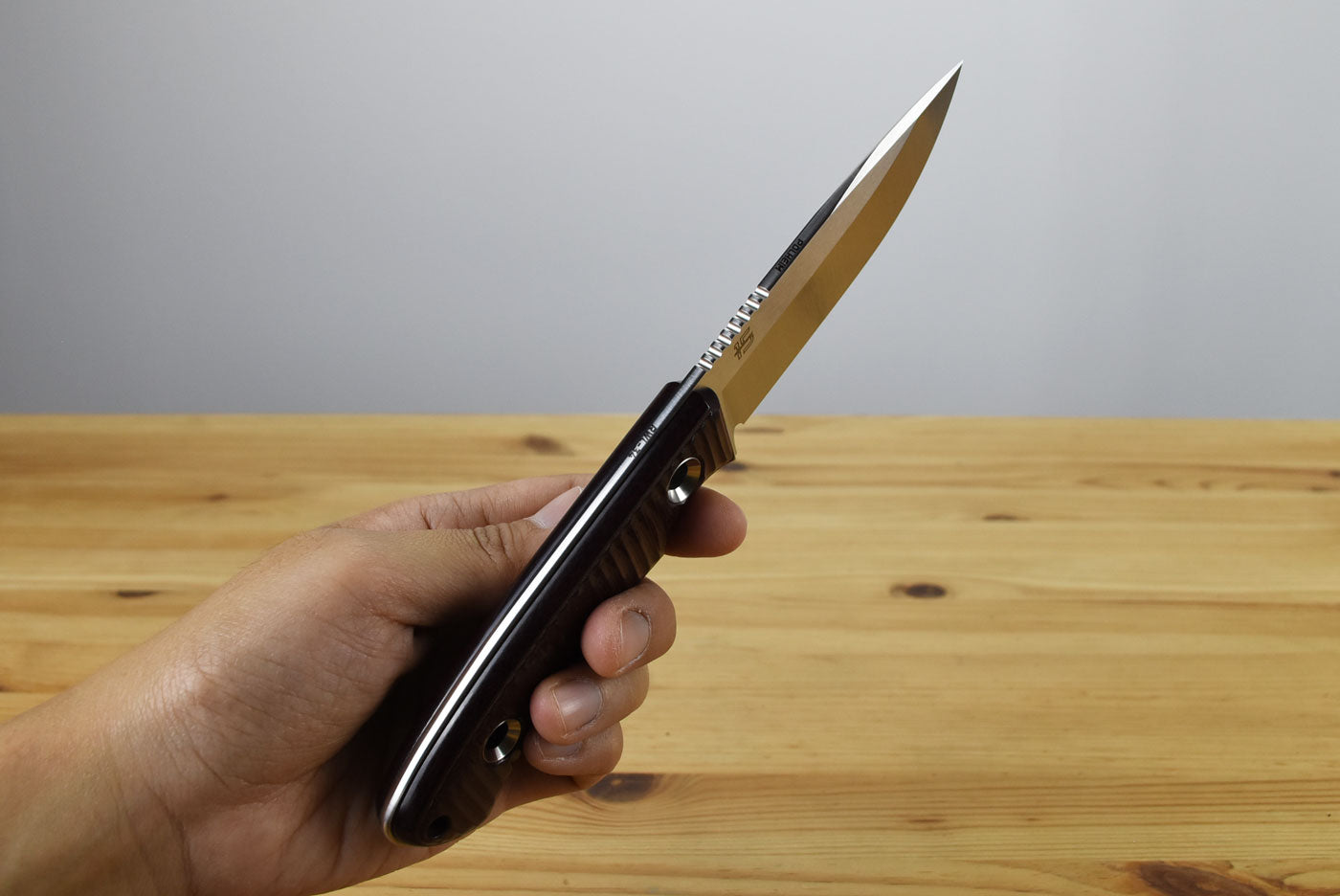 TRC Polheim 15 Anniversary (Maroon Micarta Handle)