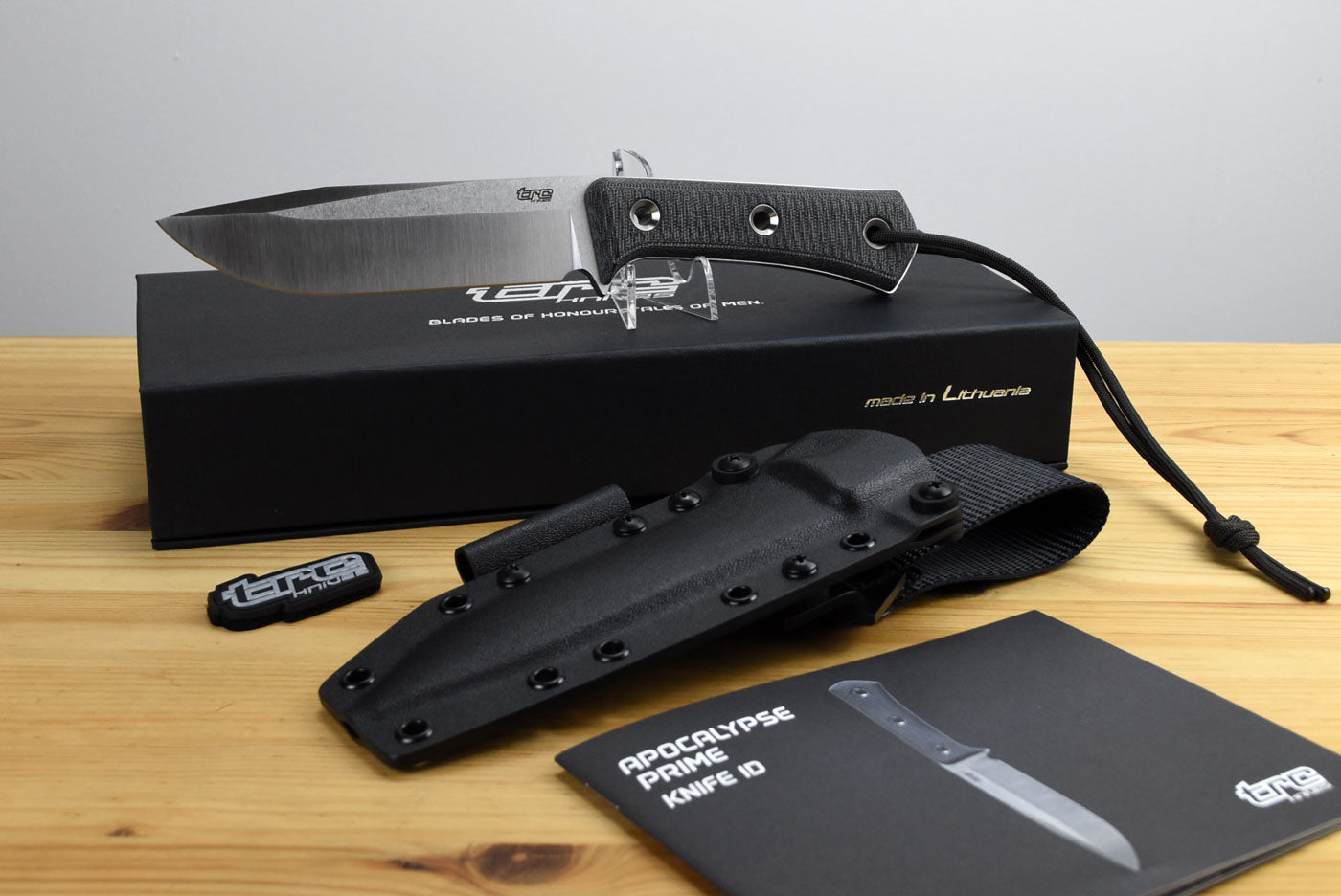 TRC Apocalypse Prime (Black Canvas Micarta Handle)