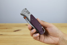 Benchmade 535-09 Bugout Folding Knife (Gray Aluminum Handle with Redstone Richlite Onlay)