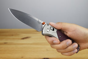 Benchmade 535-09 Bugout Folding Knife (Gray Aluminum Handle with Redstone Richlite Onlay)