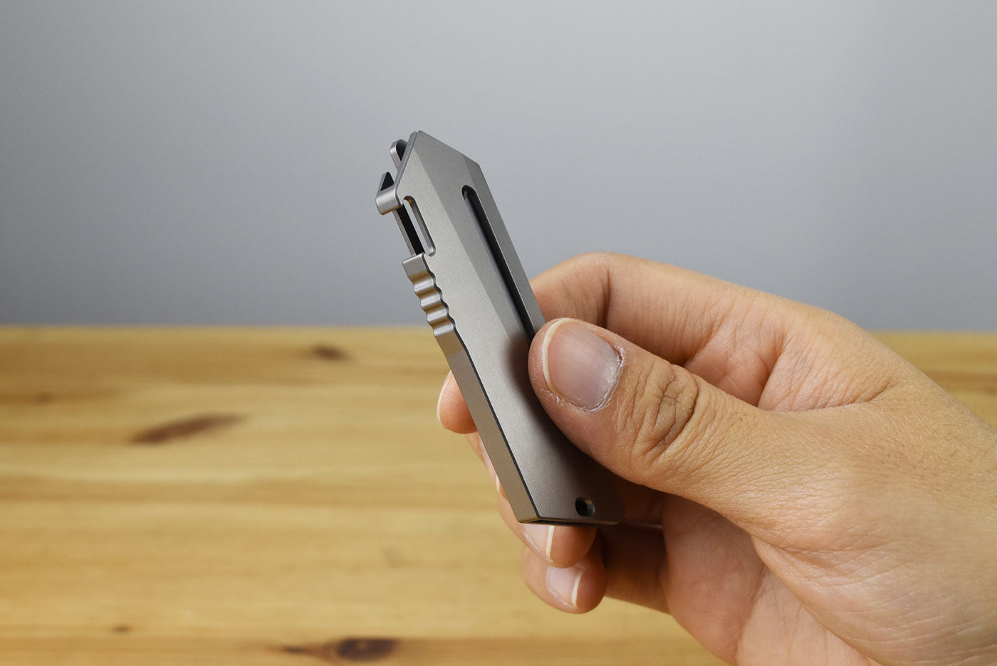 Nitecore NTK09 Titanium Utility EDC