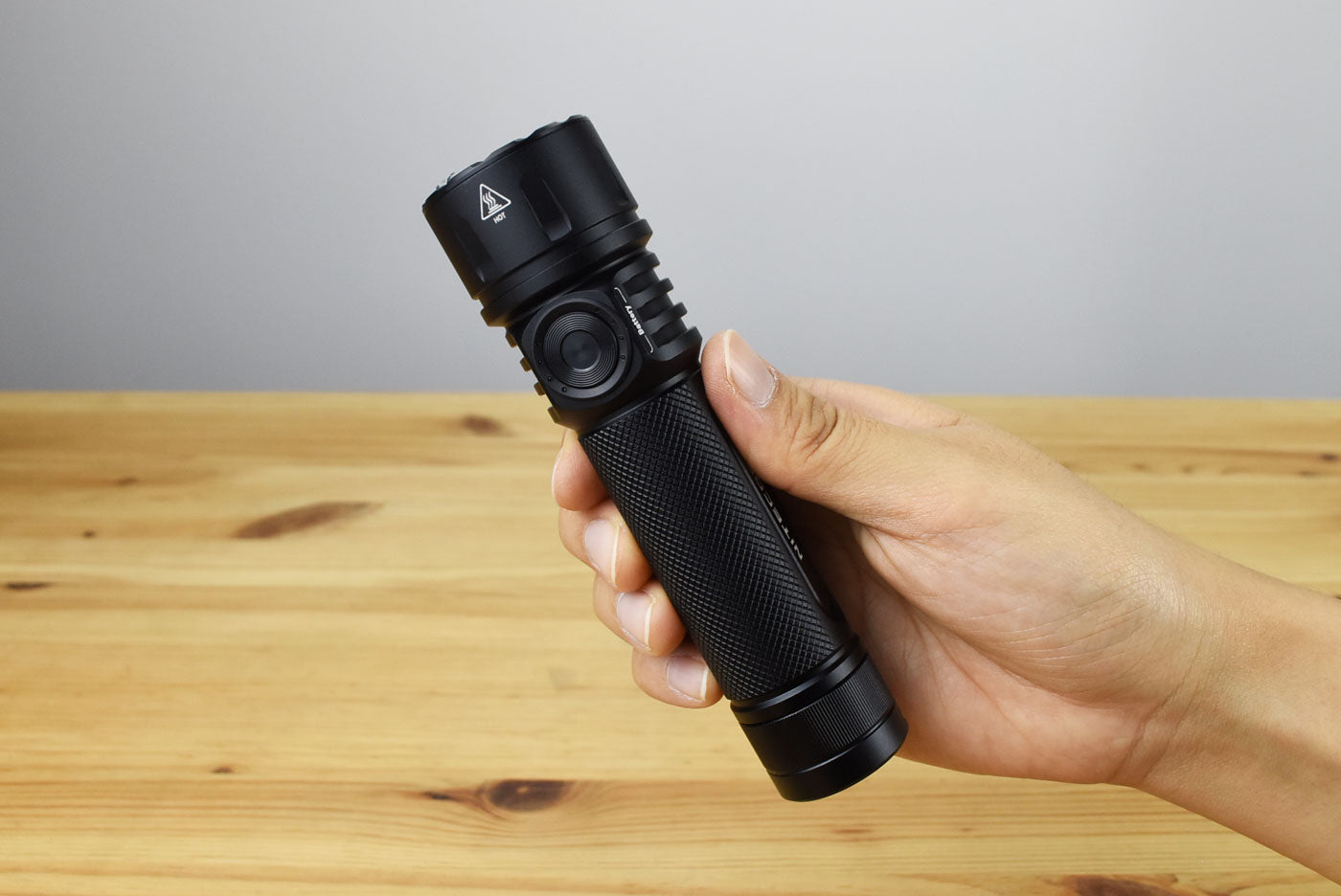 Nitecore EX7 M515S LED Flashlight (6000 Lumens)