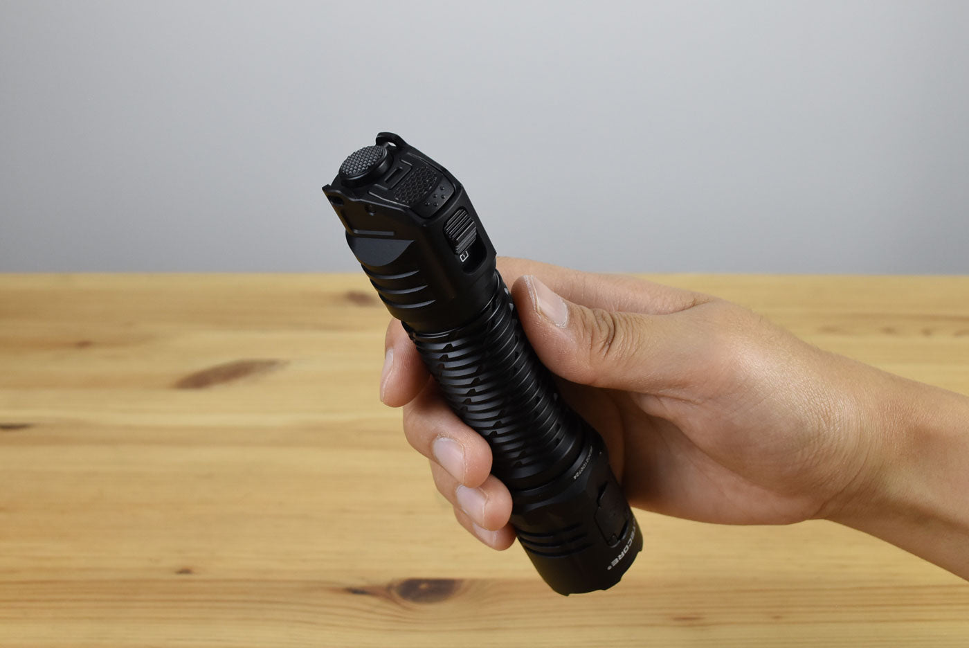 Nitecore P27iX LED Rechargeable Flashlight (5000 Lumens)