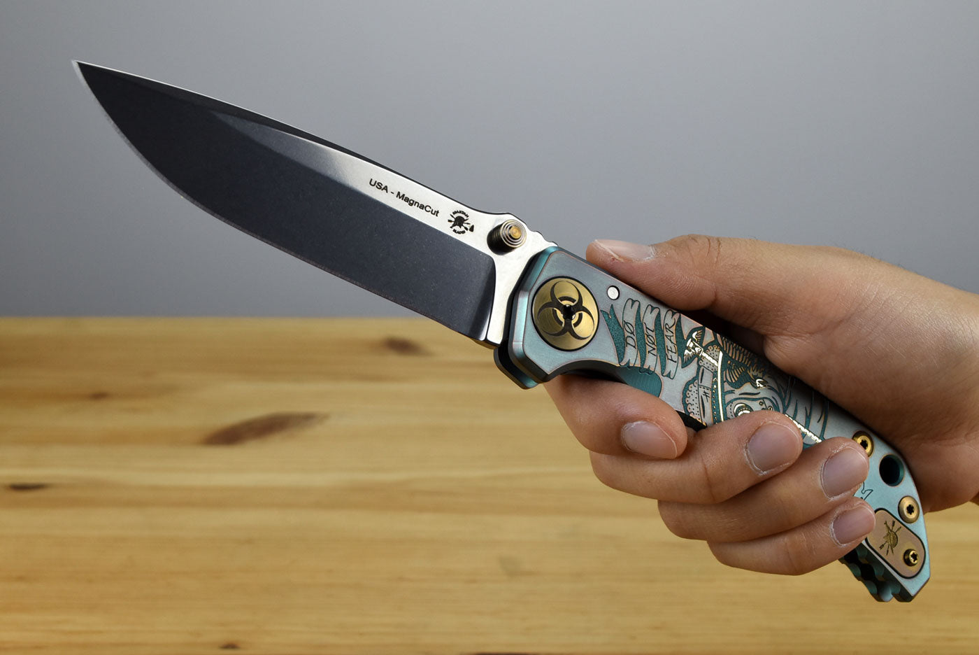 Spartan Harsey Folder (Green Plague Doctor Edition)