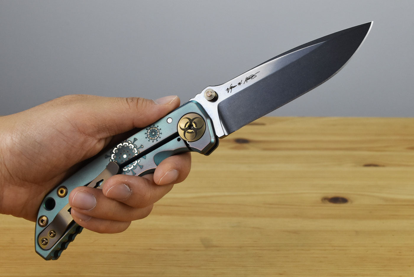 Spartan Harsey Folder (Green Plague Doctor Edition)