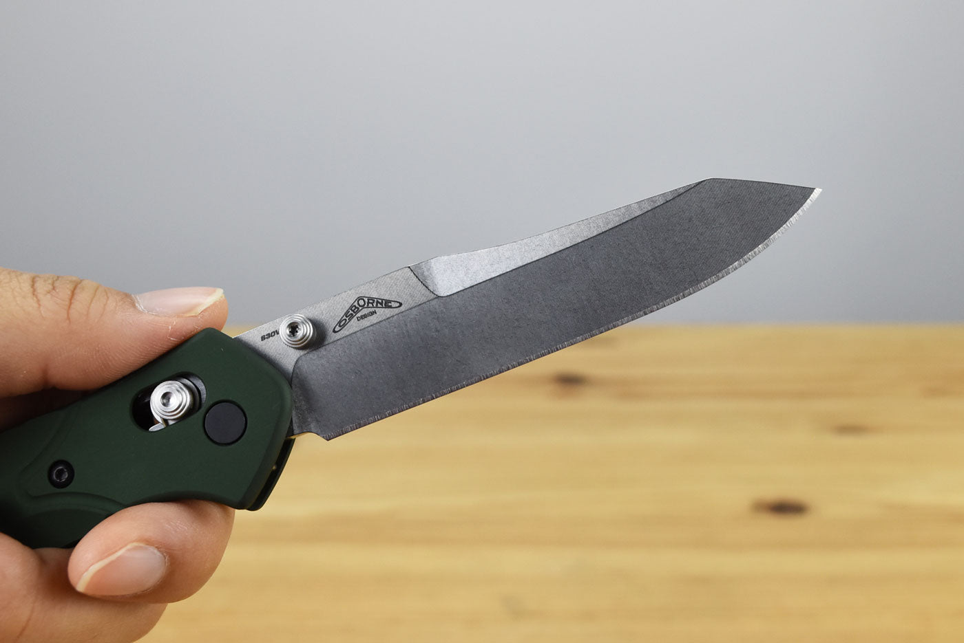 Benchmade 940 Osborne Folding Knife (Green Aluminum Handle)