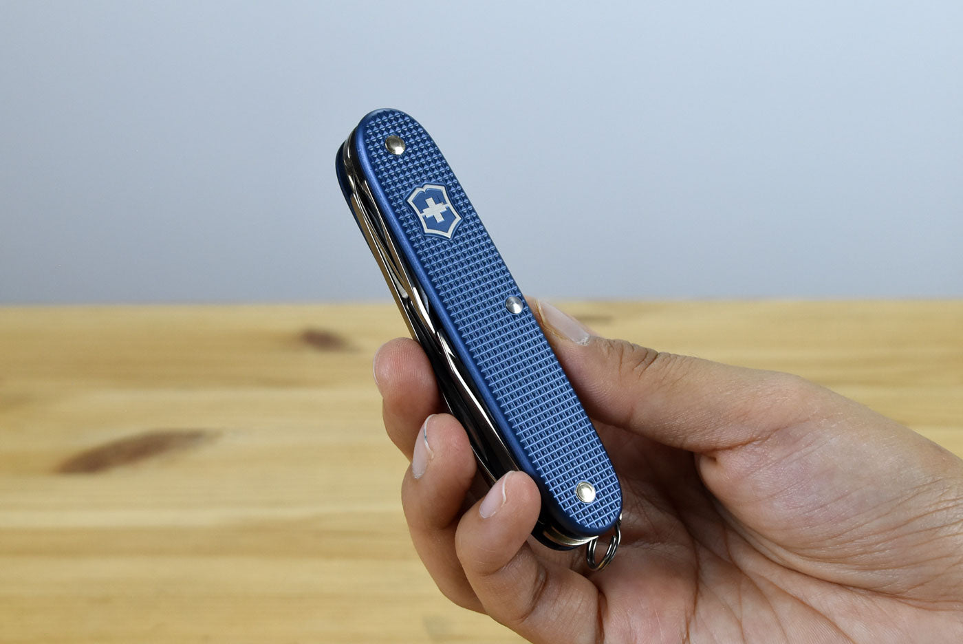 Victorinox Pioneer X Alox Multitool Pocket Knife 0.8231.L26 (Limited Edition 2026)