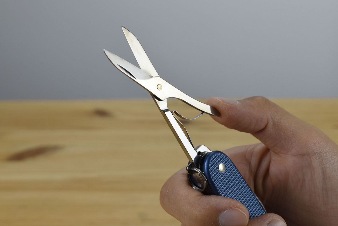 Victorinox Pioneer X Alox Multitool Pocket Knife 0.8231.L26 (Limited Edition 2026)