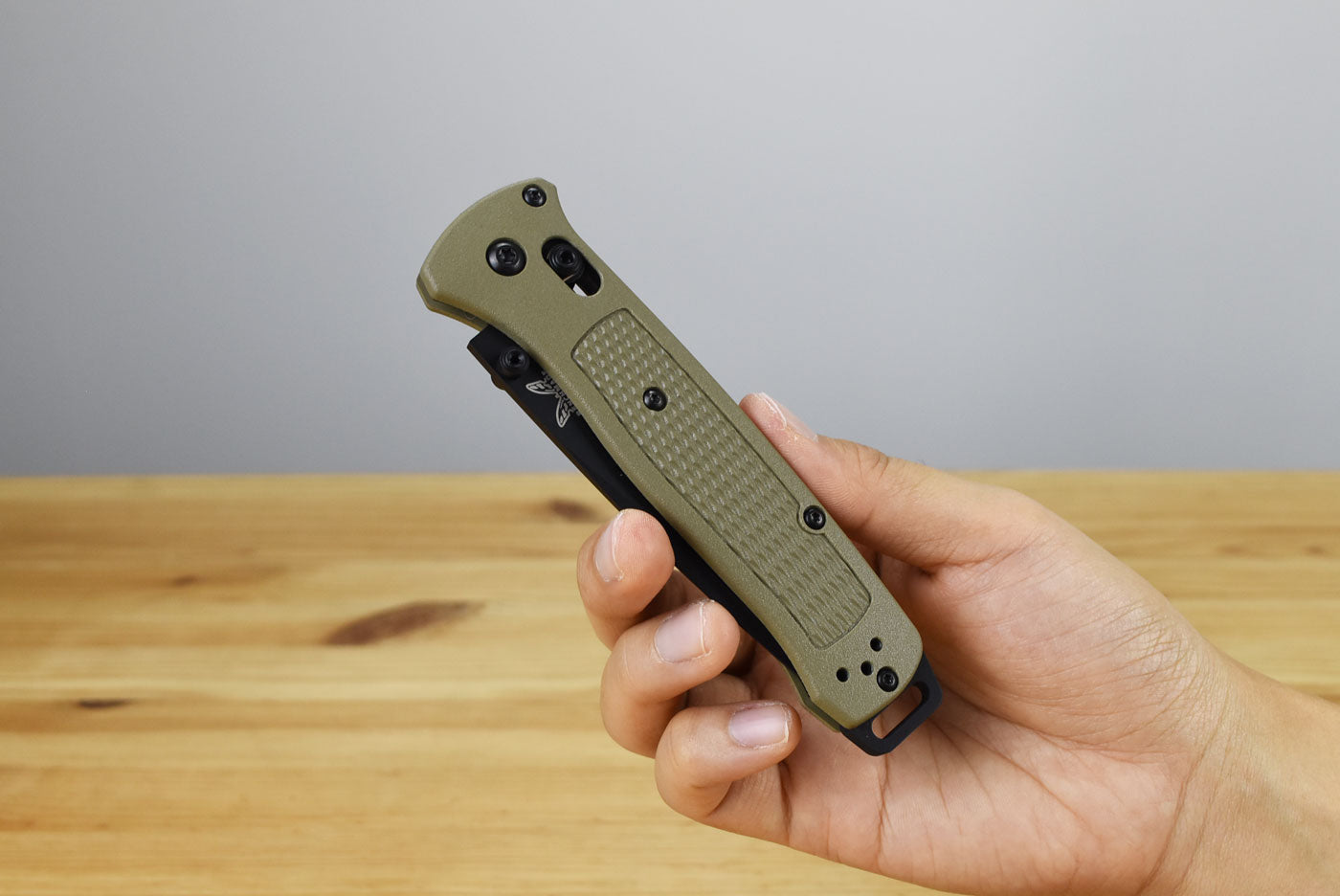 Benchmade 537BK-06 Bailout Folding Knife (Ranger Green Grivory Handle)