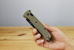 Benchmade 537BK-06 Bailout Folding Knife (Ranger Green Grivory Handle)
