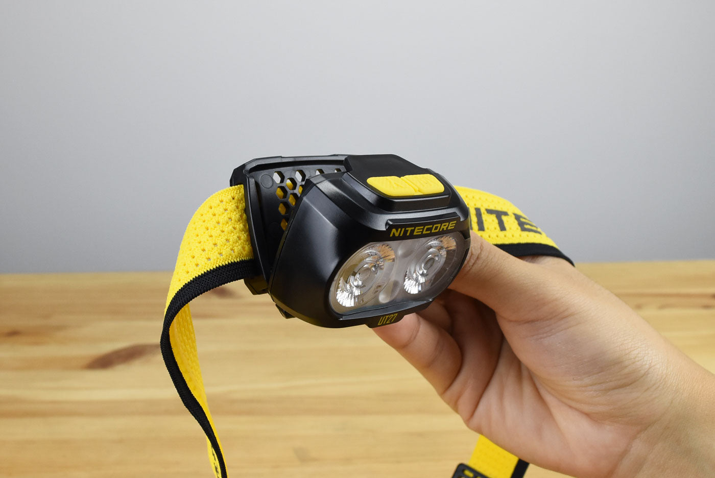 Nitecore UT27 Dual Beam Rechargeable Headlamp (Pro Package) (800 Lumens)