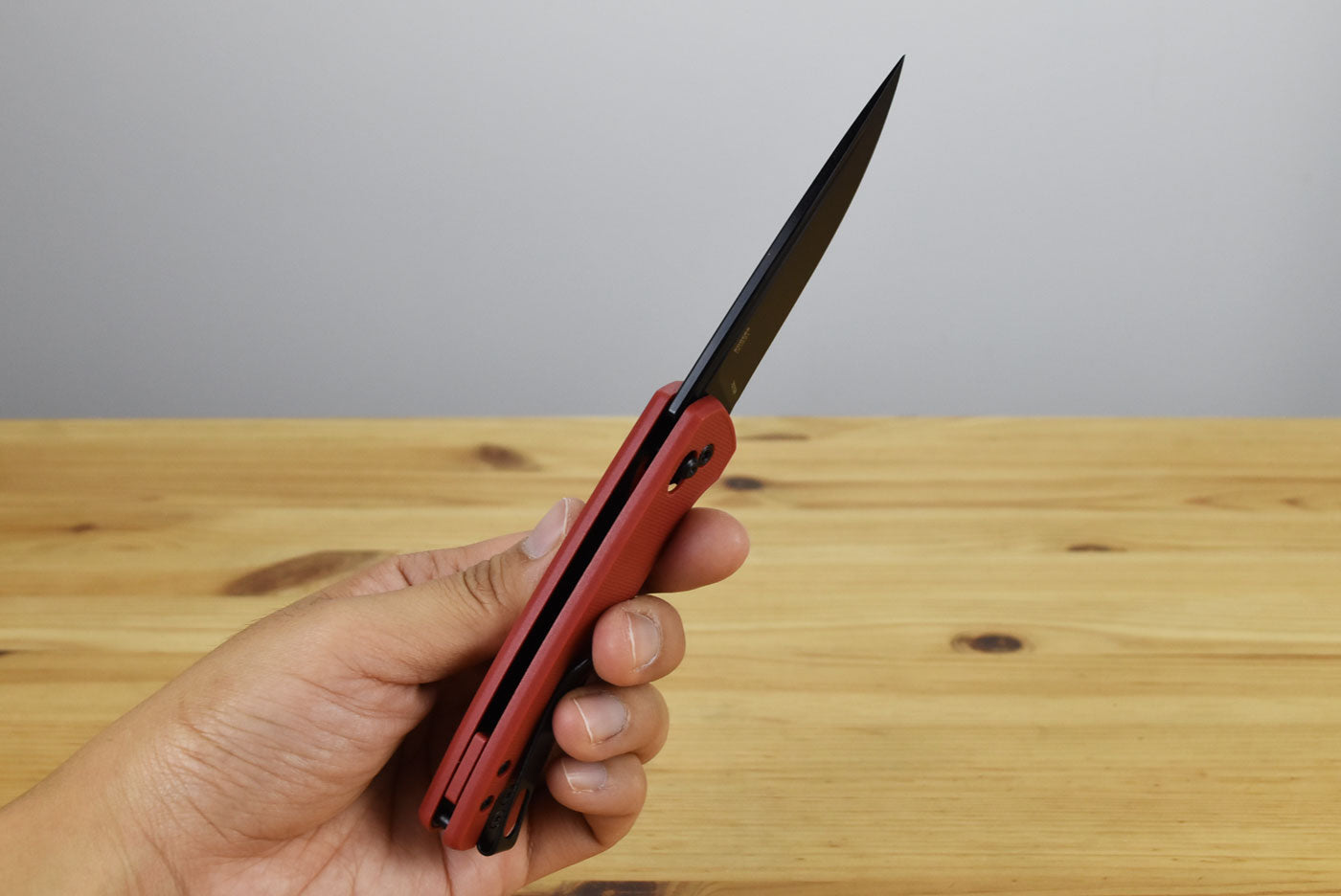 CRKT 7075R Q Compact Folding Knife (Red GRN Handle)