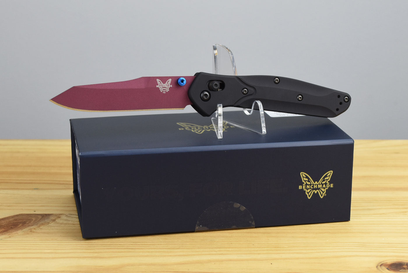 Benchmade 940CN-2504 Custom Osborne Folding Knife (Black Aluminum Handle)