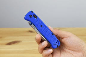 Benchmade 535 Bugout Folding Knife (Blue Grivory Handle)