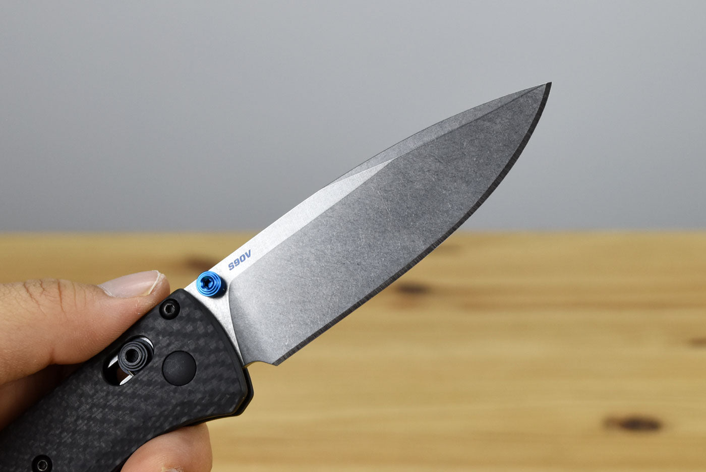 Benchmade 535-3 Bugout Folding Knife (Carbon Fiber Handle)