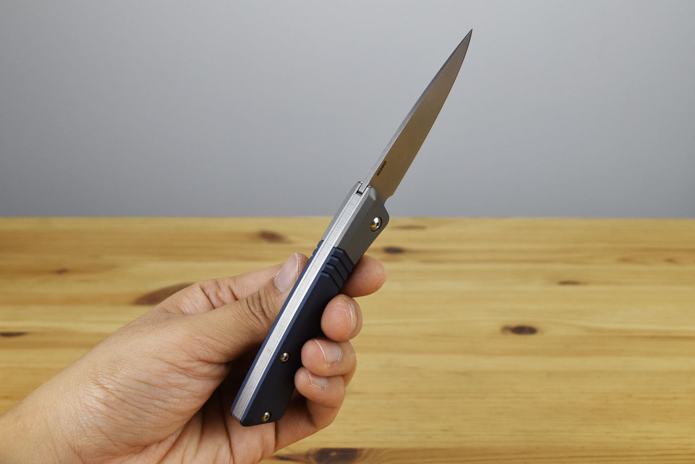 Benchmade 315 Successor Folding Knife (Crater Blue Aluminum Handle)