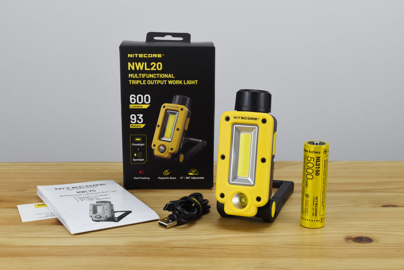 Nitecore NWL20 COB Mechanics Rechargeable Work Light (600 Lumens)