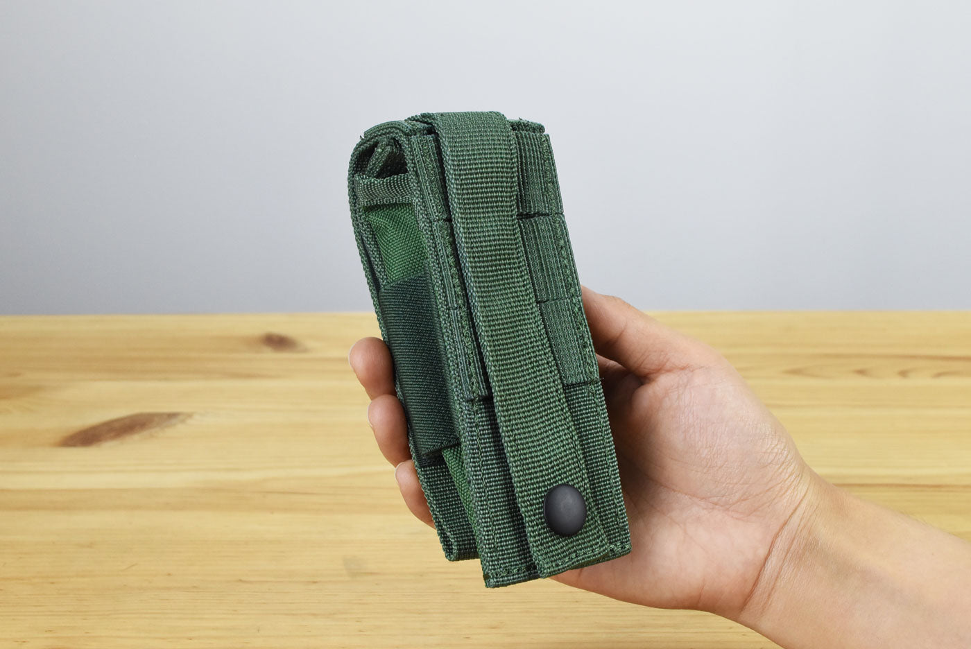 Leatherman MUT Black Multitool (Green MOLLE Sheath)