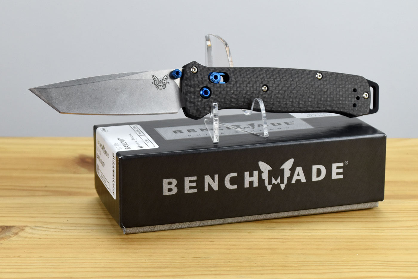 Benchmade 537-09 Bailout Folding Knife (Carbon Fiber Handle)