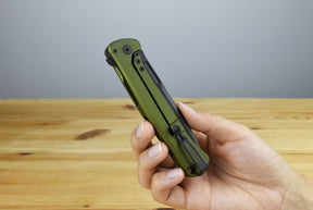 LionSteel Skinny (Green Aluminium Handle)