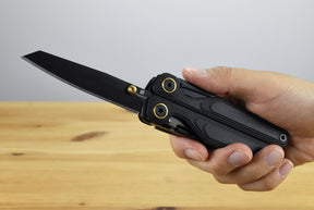 Leatherman Wave® Alpha Multitool (Obsidian Black G10 Handle)