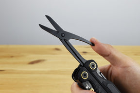 Leatherman Wave® Alpha Multitool (Obsidian Black G10 Handle)