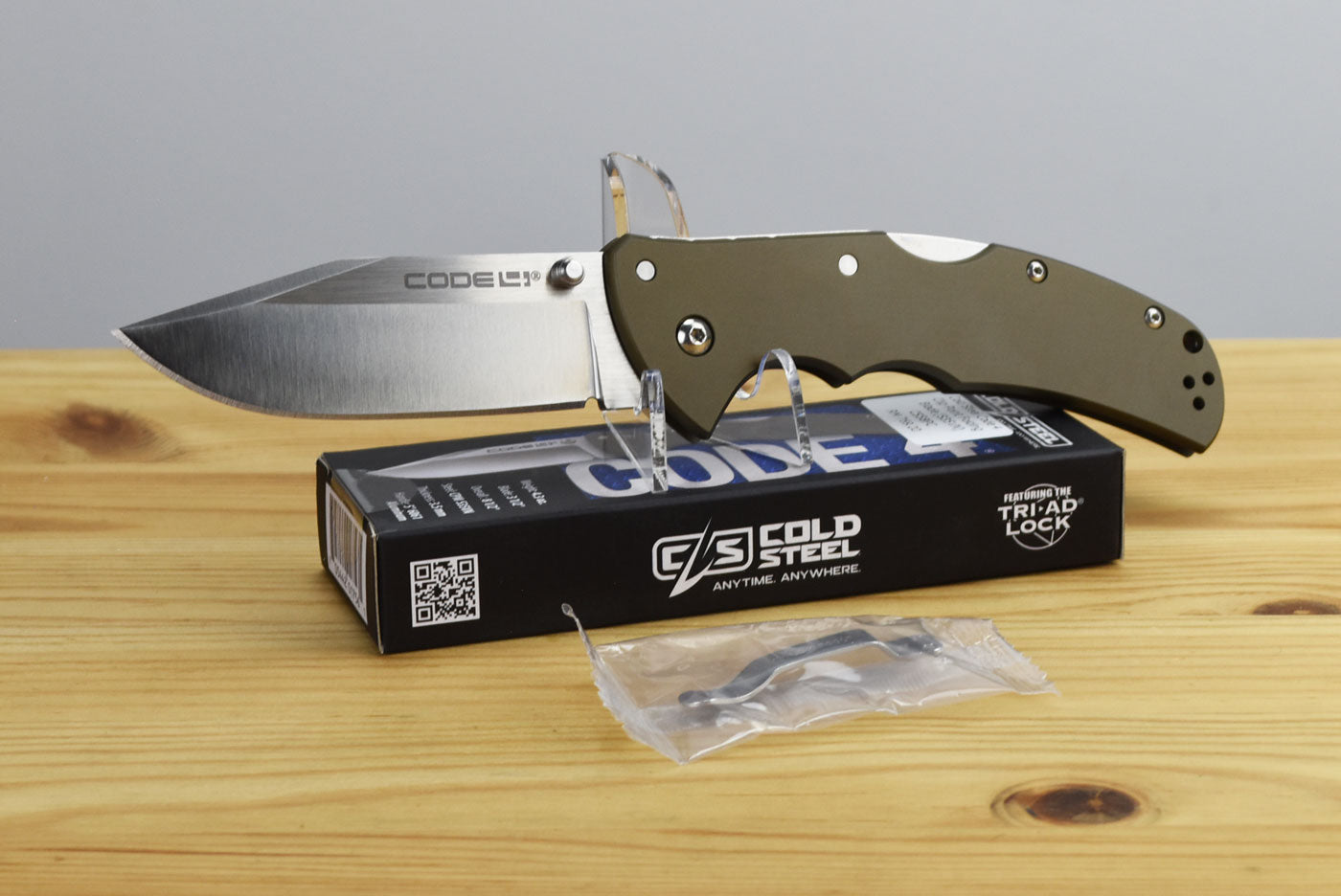 Cold Steel Code 4 Clip Point Folding Blade (S35VN Plain)