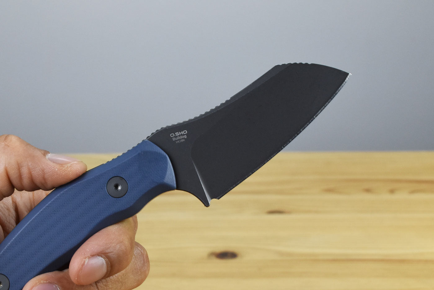 Kizer 1116A1 Bulldog Fix 14C28N